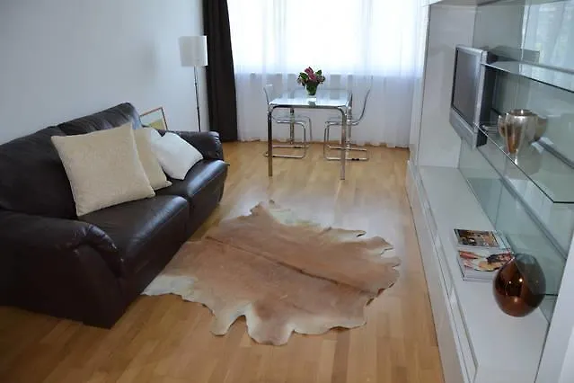 Apartments Am Franz Josefs Kai 비엔나 0*,  오스트리아